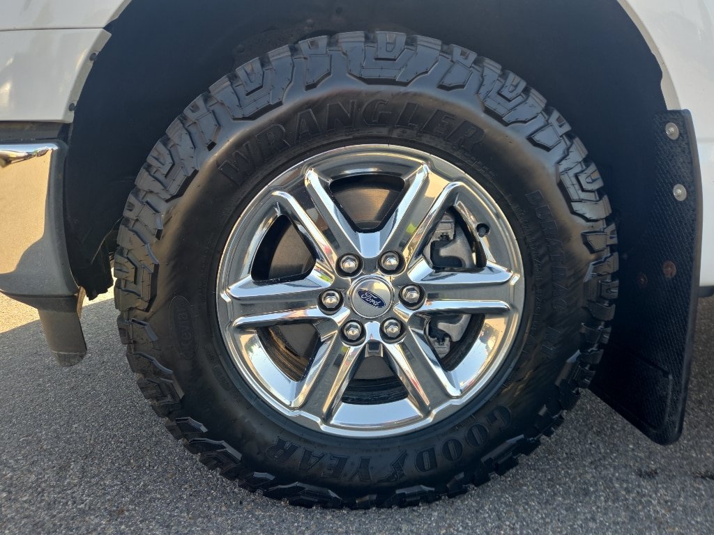 Certified 2024 Ford F150 XLT w/ FX4 Off-Road Package AWD/4WD image 12