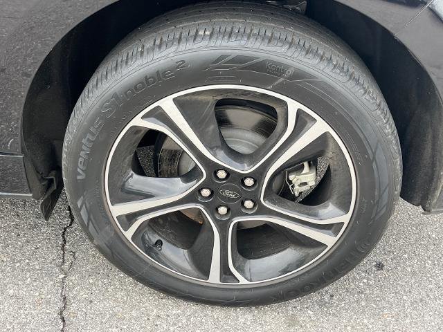 Certified 2022 Ford Edge ST image 21