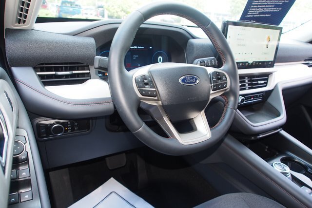 Certified 2025 Ford Explorer Active RWD image 17