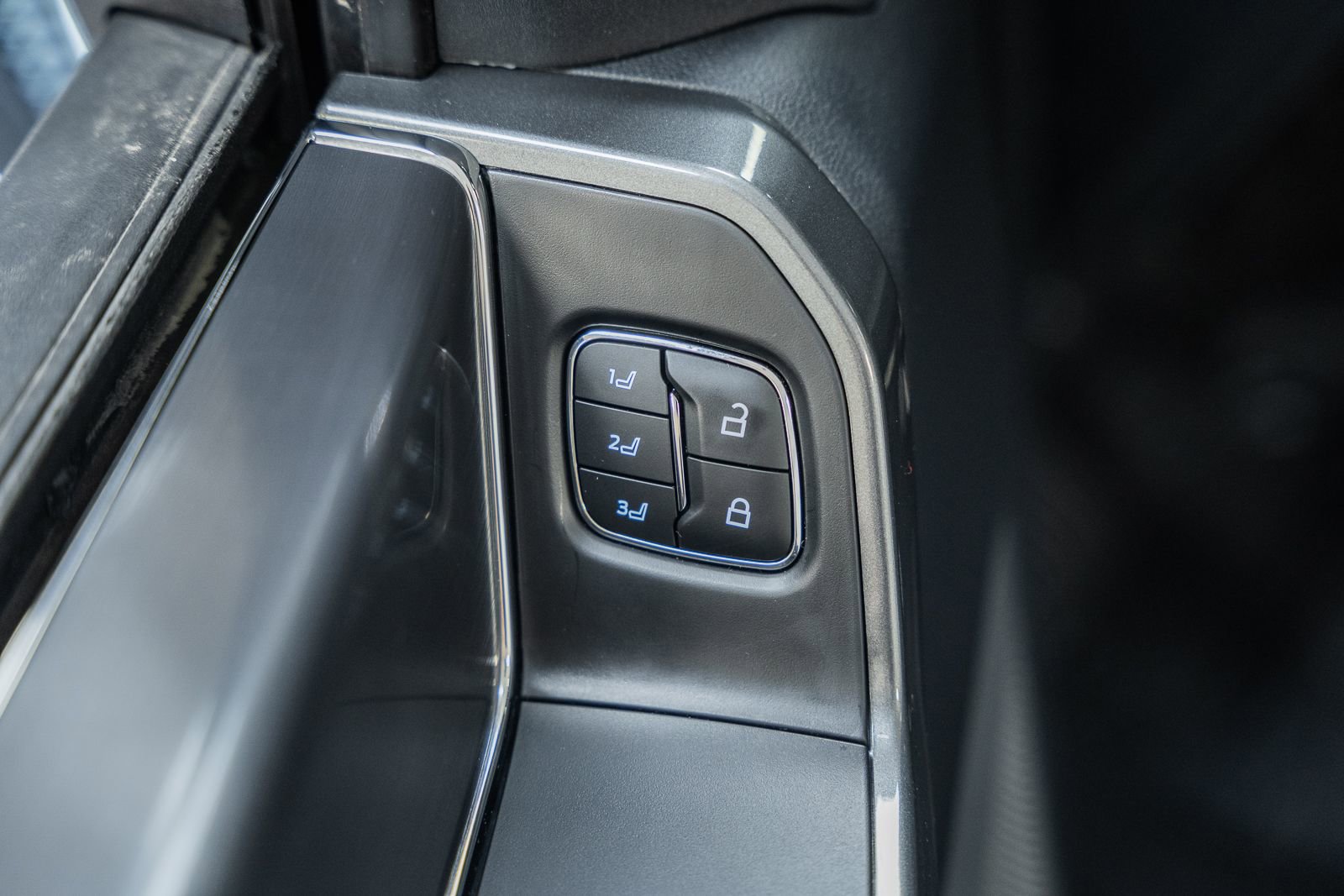 Certified 2023 Ford F150 Lariat w/ Equipment Group 502A High image 51