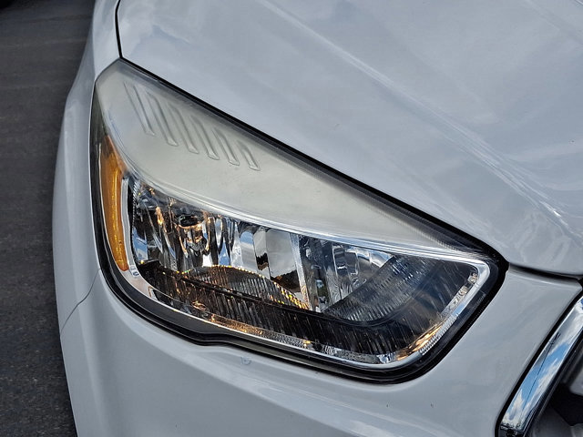 Certified 2019 Ford Escape SE AWD/4WD image 10