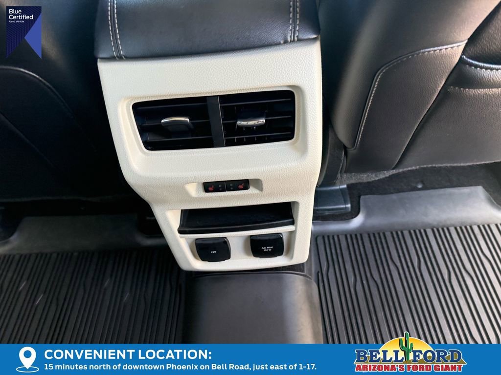 Certified 2018 Ford Edge Titanium w/ Equipment Group 301A AWD/4WD image 13