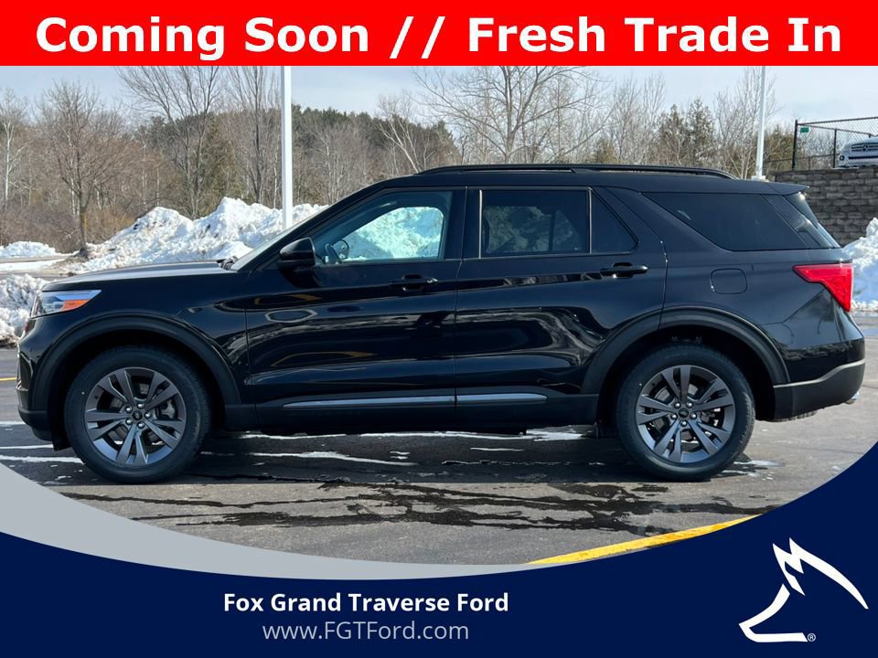 Certified 2023 Ford Explorer XLT w/ Equipment Group 202A image 5