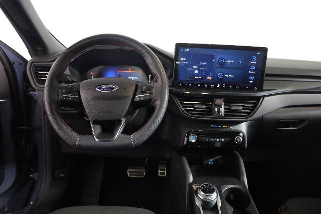 Certified 2023 Ford Escape ST-Line w/ Tech Pack #1 AWD/4WD image 13