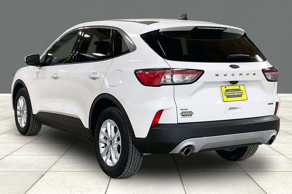 Certified 2020 Ford Escape SE image 2