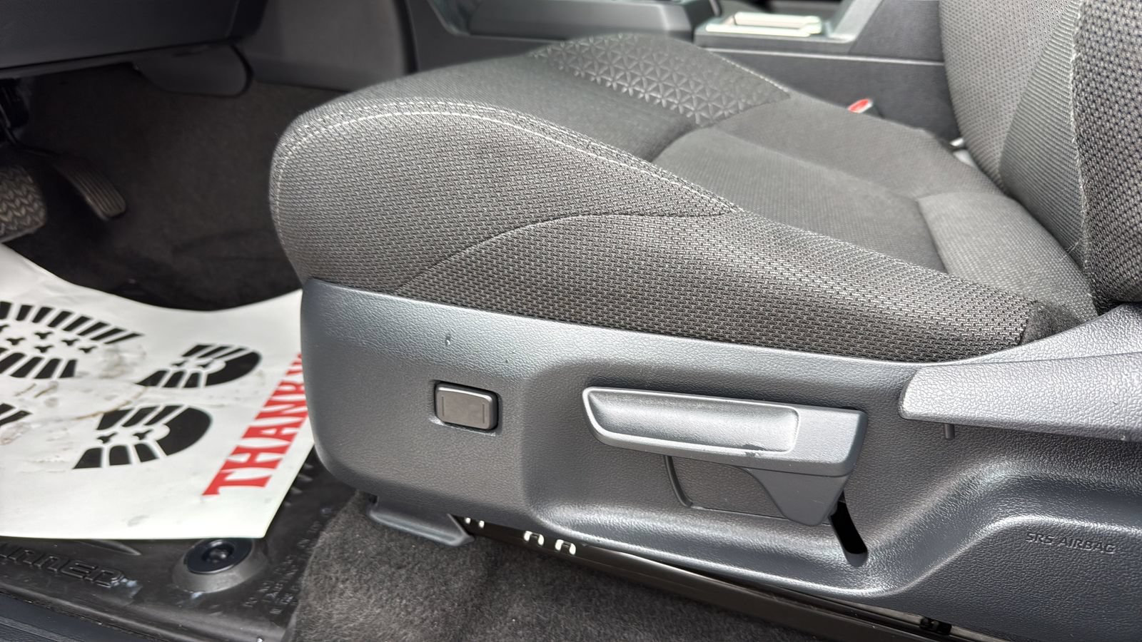 Used 2025 Toyota 4Runner SR5 RWD image 11