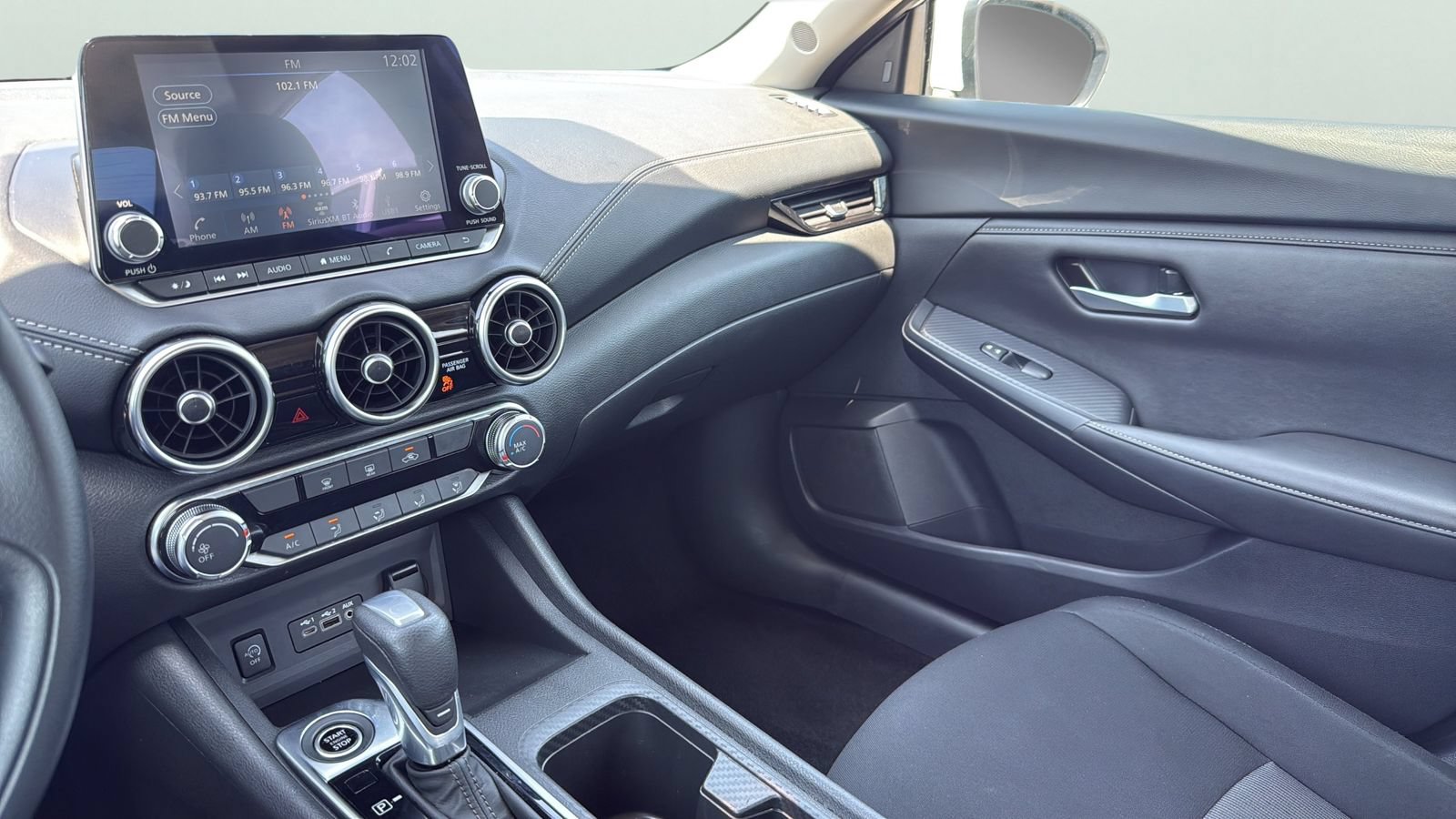 Used 2025 Nissan Sentra SV FWD image 19
