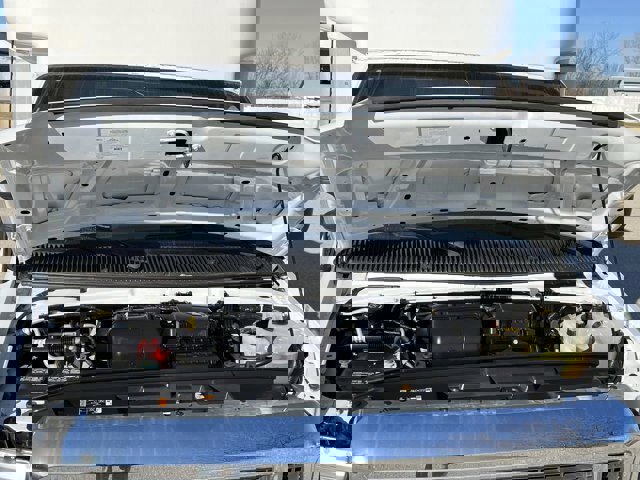 Certified 2024 Ford E-350 and Econoline 350 Super Duty w/ Power Windows & Locks Group image 28