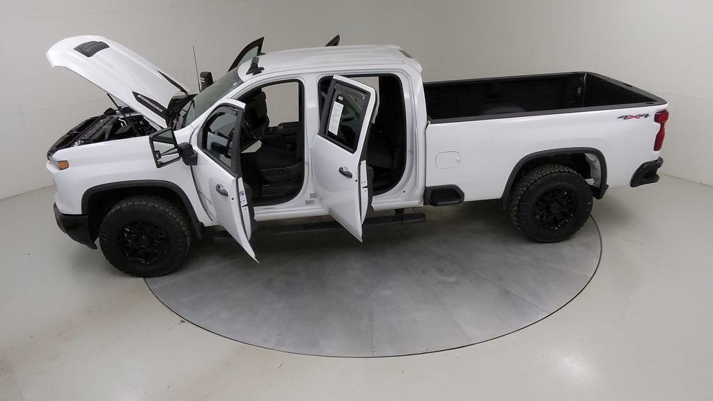 Used 2025 Chevrolet Silverado 2500 Custom w/ Custom Value Package AWD/4WD image 52