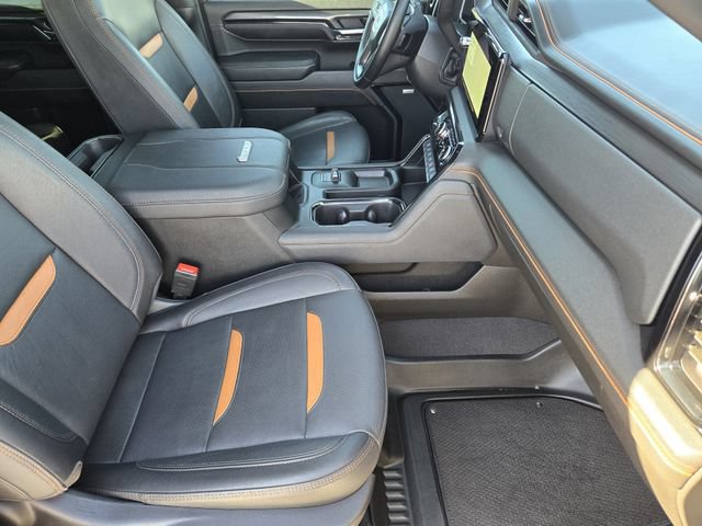 Used 2024 GMC Sierra 2500 AT4 w/ AT4 Premium Plus Package AWD/4WD image 13