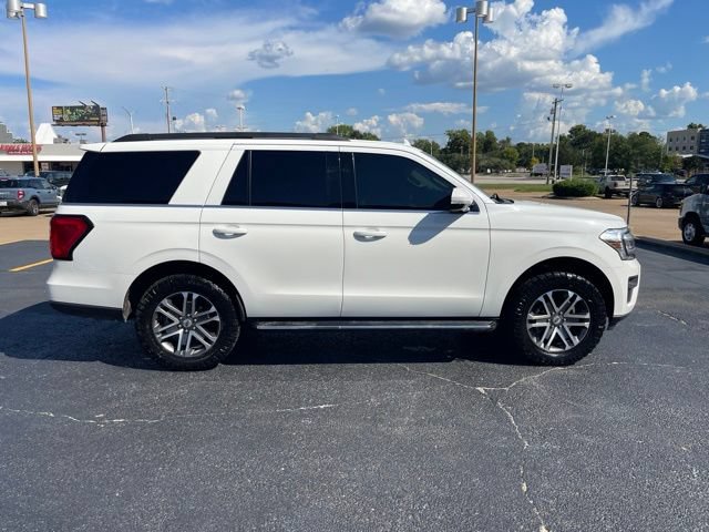 Certified 2022 Ford Expedition XLT RWD image 8