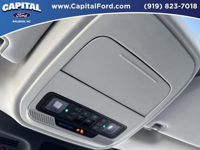 Certified 2025 Ford Expedition Max Platinum image 33