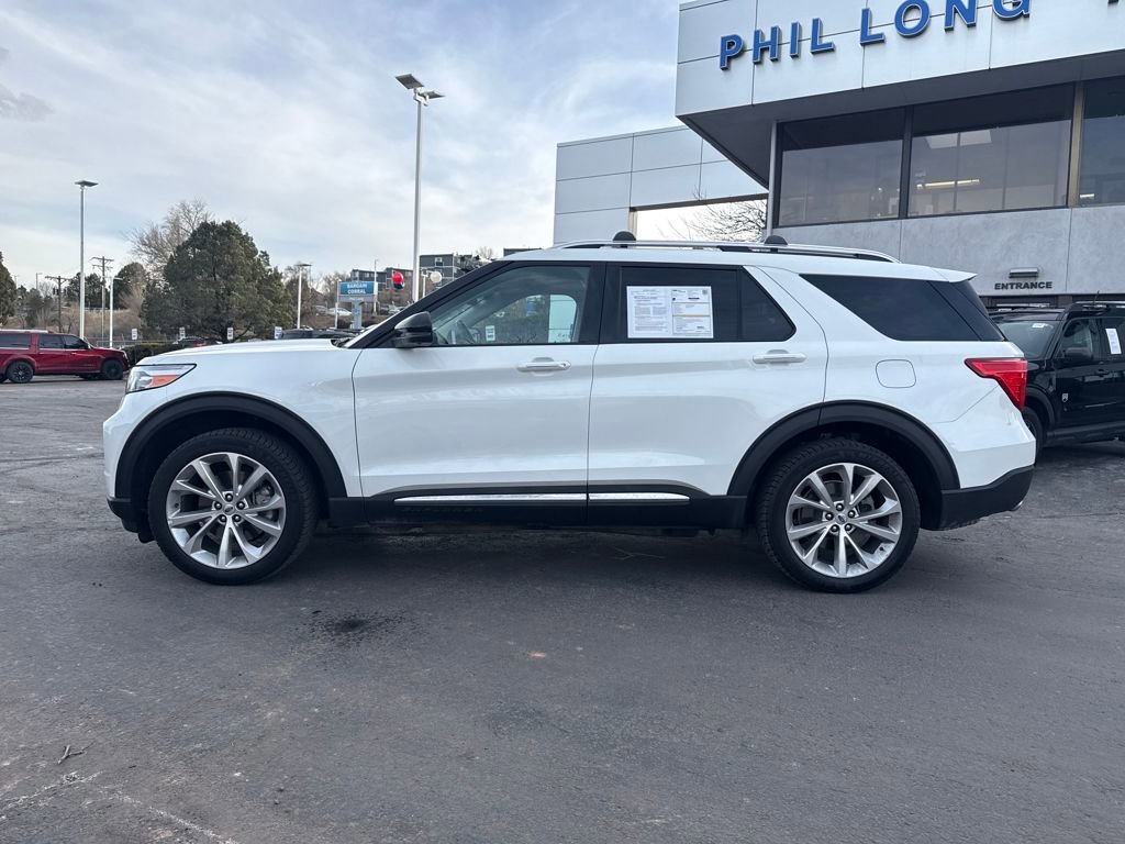 Certified 2023 Ford Explorer Platinum w/ Technology Package image 2