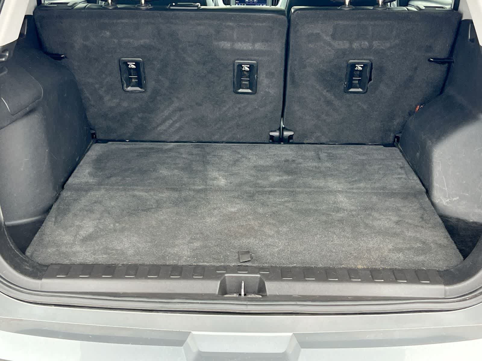 Used 2018 GMC Terrain SLT w/ Preferred Package FWD image 34