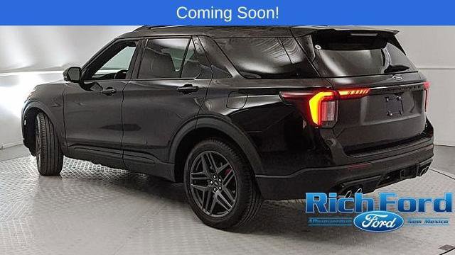 Certified 2025 Ford Explorer ST image 3