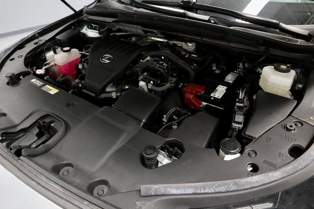 Used 2024 Lexus RX 350 Premium w/ Accessory Package (Z1) image 18