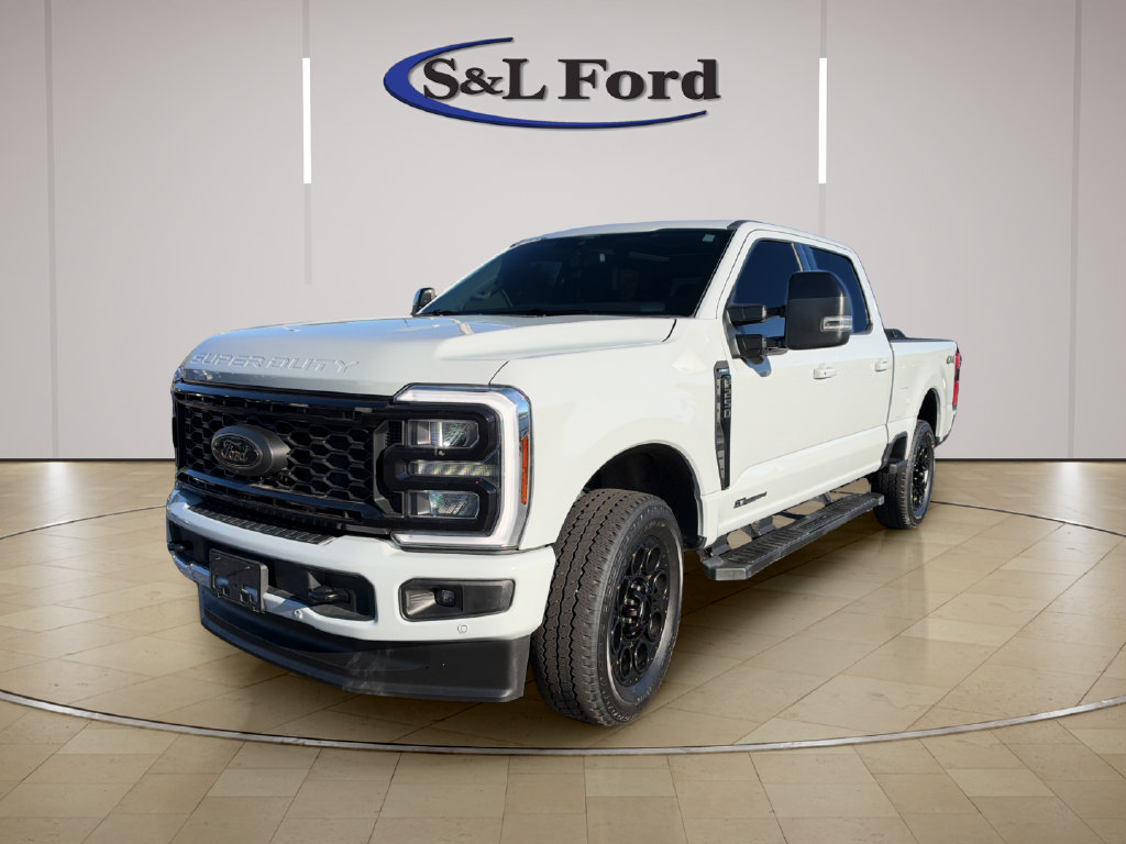 Certified 2025 Ford F250 Lariat w/ Lariat Ultimate Package AWD/4WD image 1