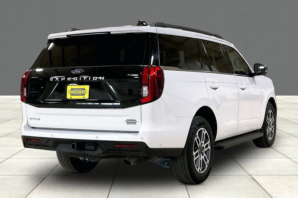 Certified 2025 Ford Expedition Active AWD/4WD image 12
