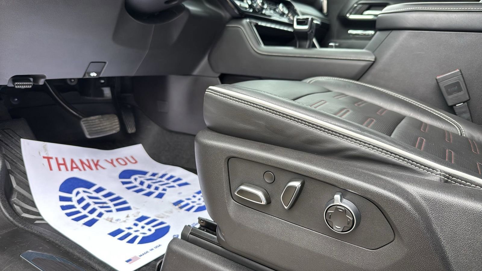 Used 2024 GMC Sierra 1500 AT4X w/ AT4X AEV Edition image 11