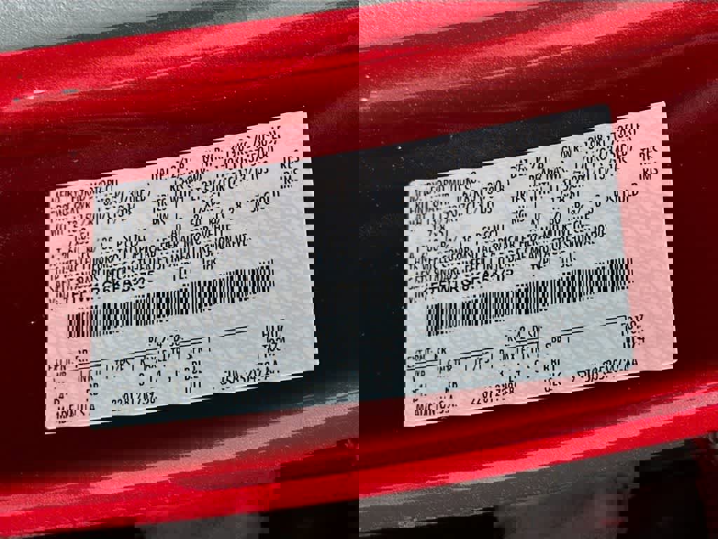 Certified 2019 Ford F150 Raptor w/ Equipment Group 802A Luxury image 25