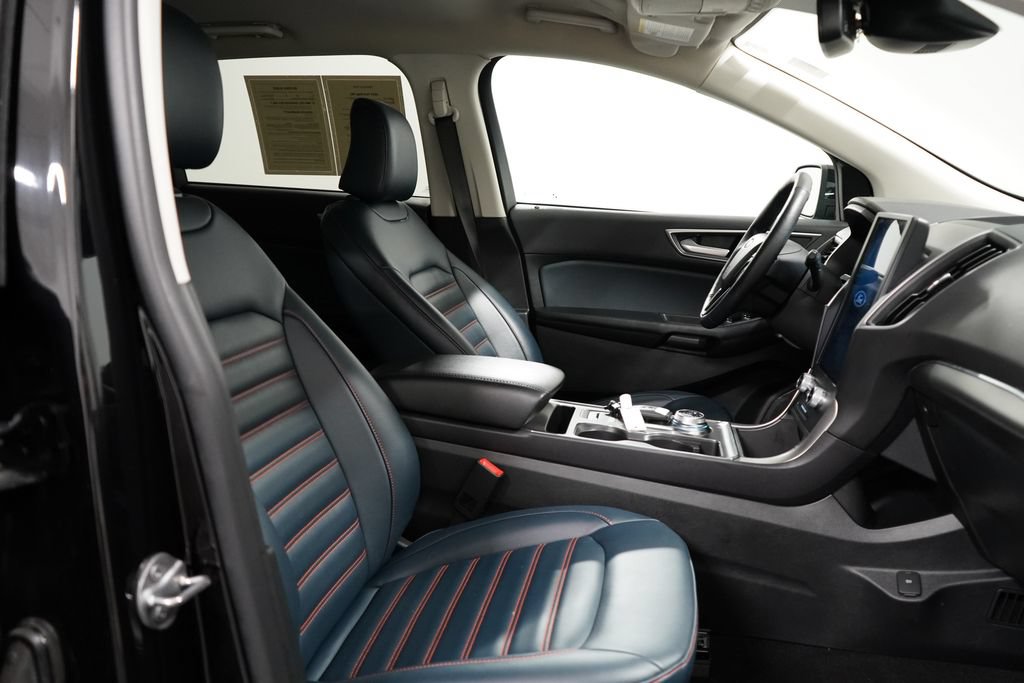 Certified 2023 Ford Edge SEL w/ Sport Appearance Package AWD/4WD image 30