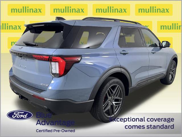 Certified 2025 Ford Explorer ST-Line w/ Premium Package image 4
