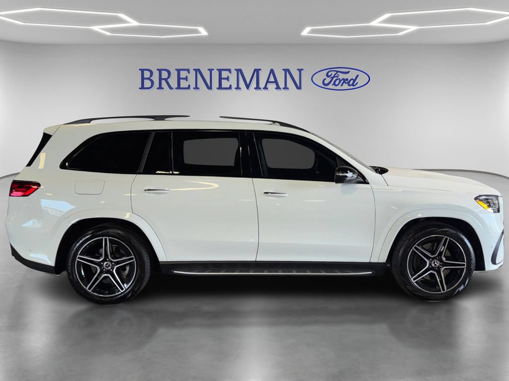 Used 2026 Mercedes-Benz GLS 450 4MATIC image 5