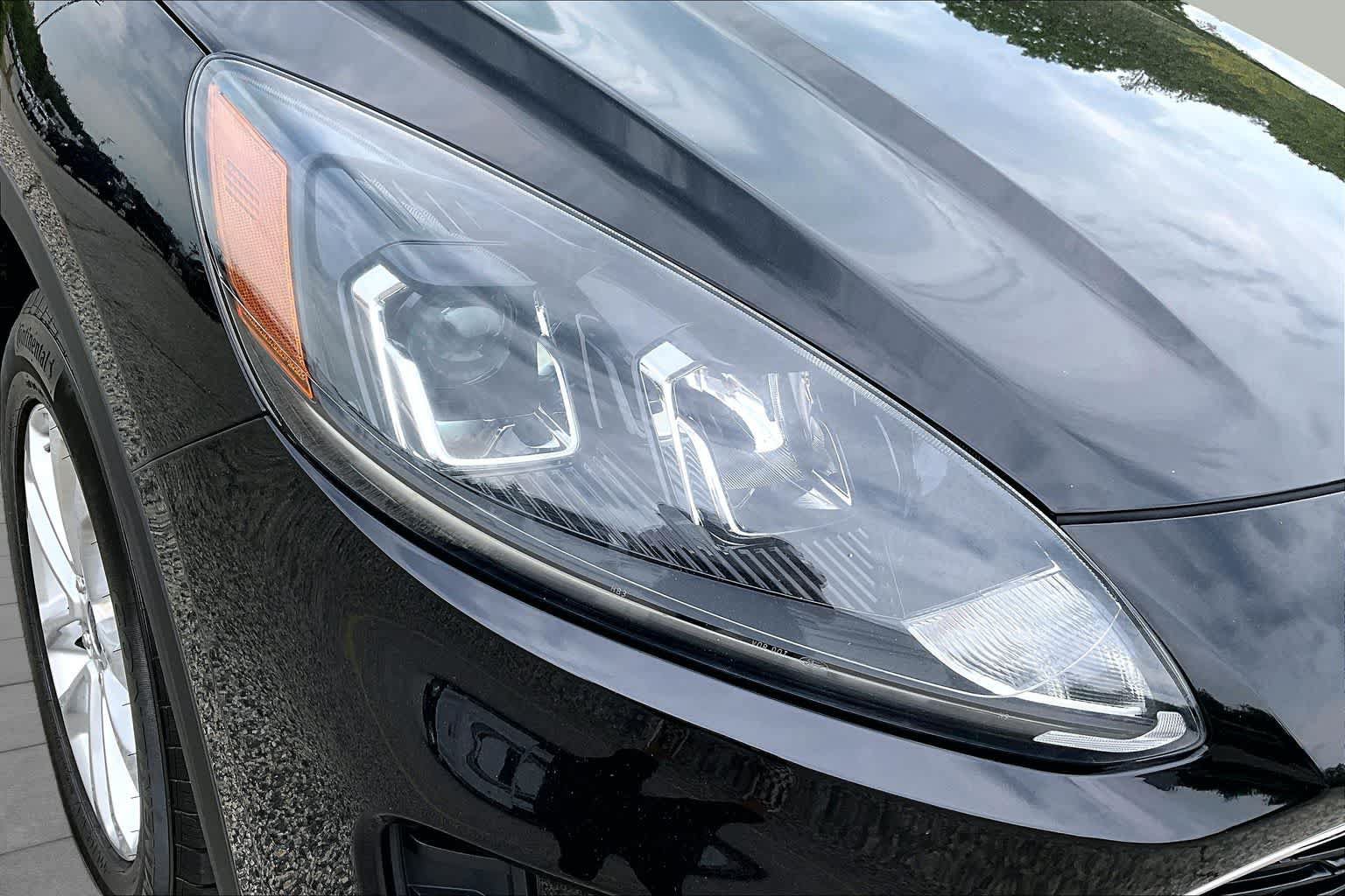 Certified 2020 Ford Escape SE AWD/4WD image 27