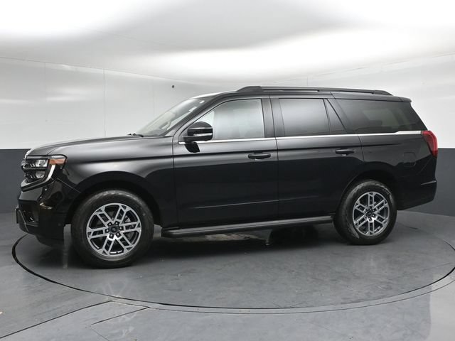 Certified 2025 Ford Expedition Active AWD/4WD image 4