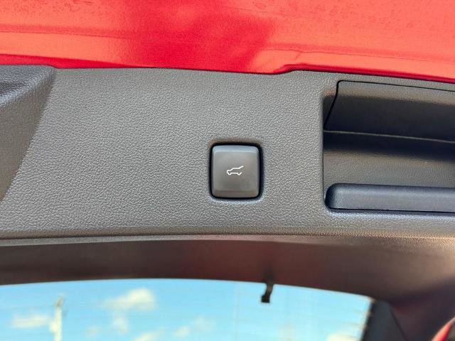 Certified 2023 Ford Escape Platinum AWD/4WD image 7