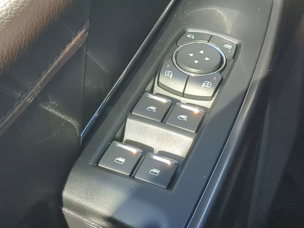 Certified 2022 Ford F150 King Ranch w/ Equipment Group 601A High AWD/4WD image 23