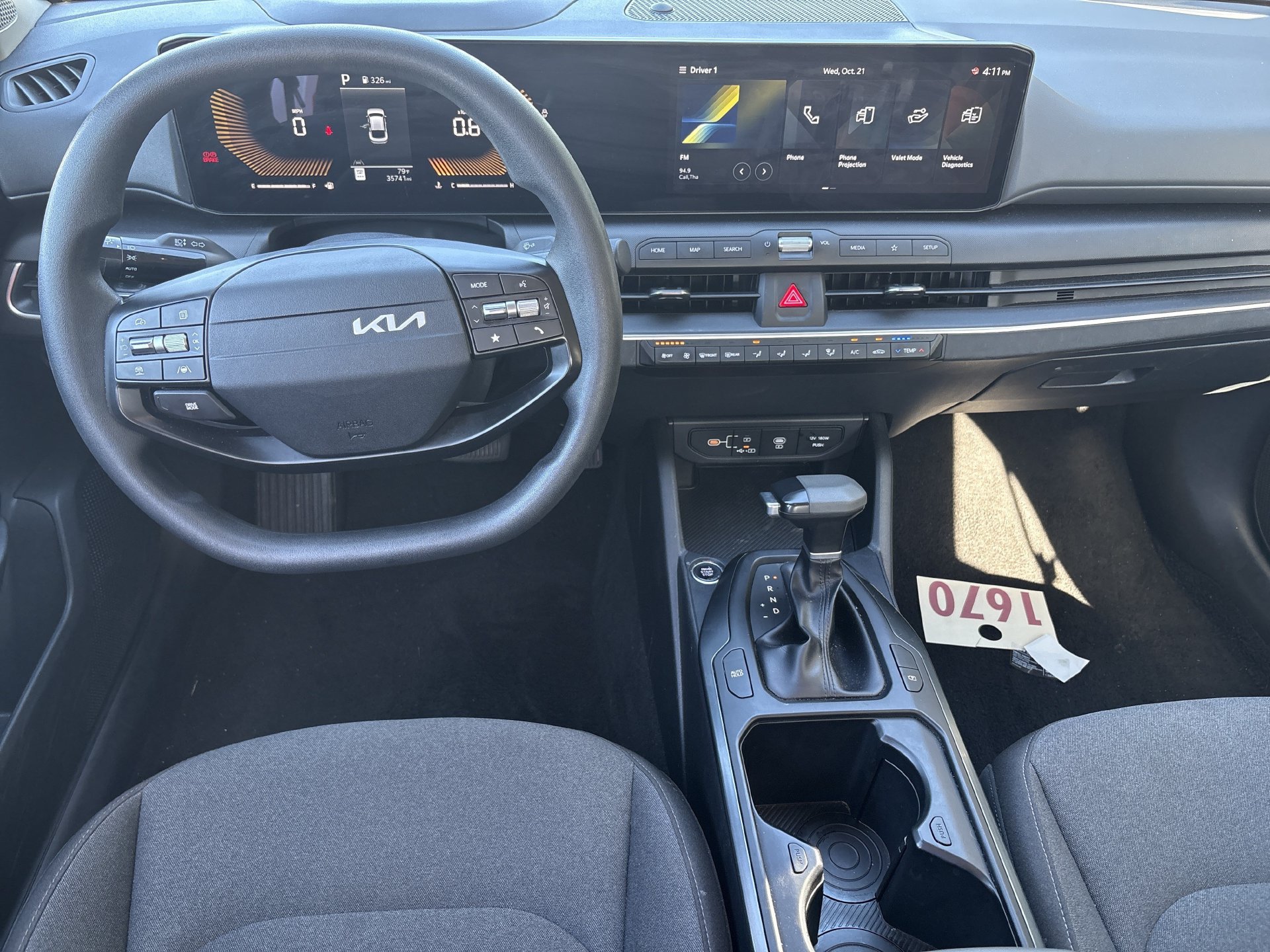 Used 2025 Kia K4 FWD image 2