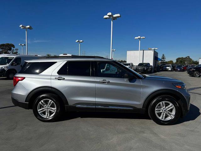 Certified 2022 Ford Explorer XLT w/ Equipment Group 202A image 6