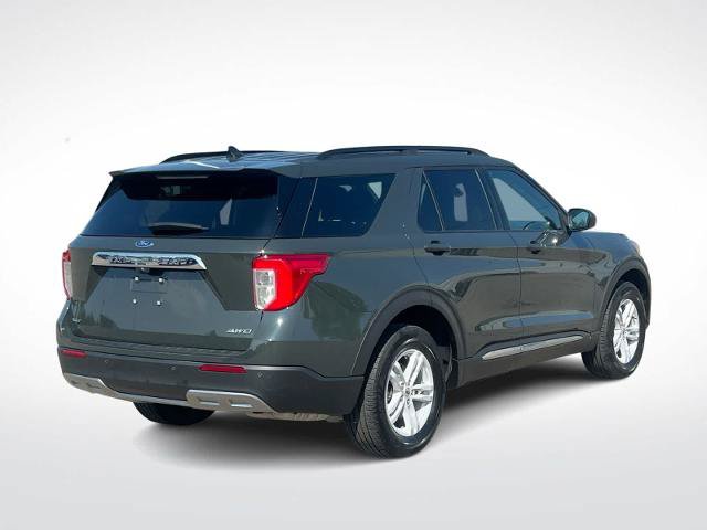Certified 2024 Ford Explorer XLT w/ Equipment Group 202A AWD/4WD image 8