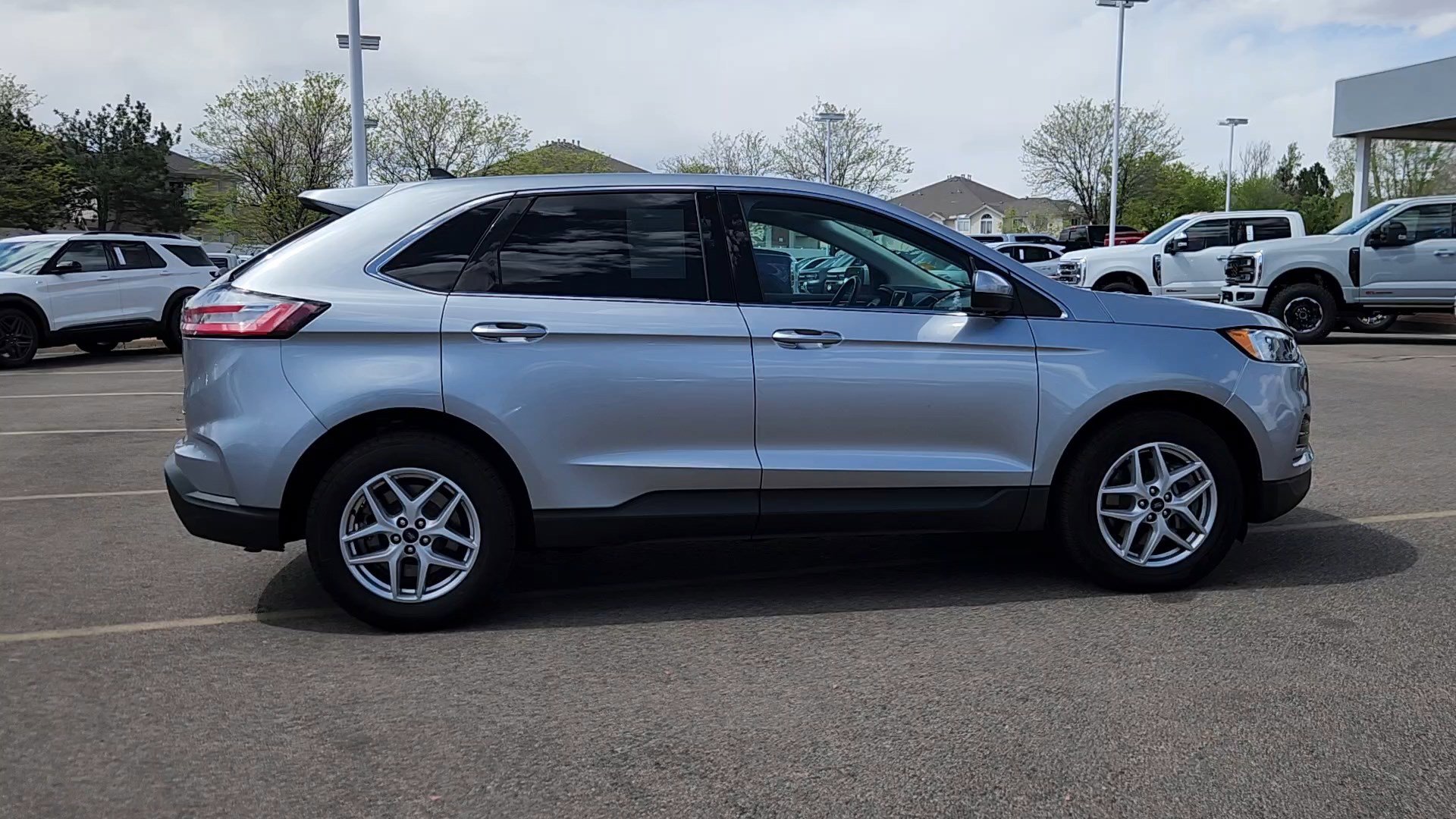 Certified 2024 Ford Edge SEL AWD/4WD image 12