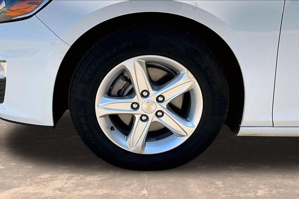Used 2024 Chevrolet Malibu LT FWD image 36