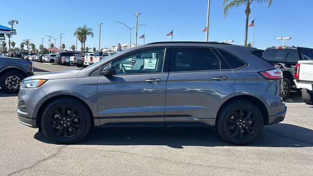 Certified 2022 Ford Edge SE w/ Black Appearance Package image 7