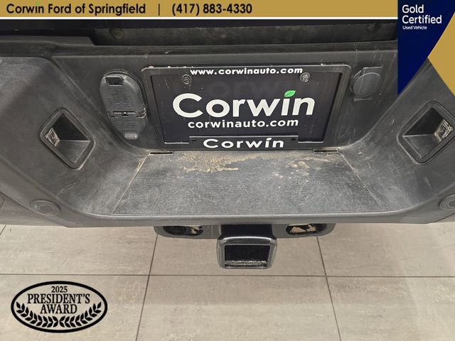 Certified 2022 Ford F350 Platinum w/ FX4 Off-Road Package image 20