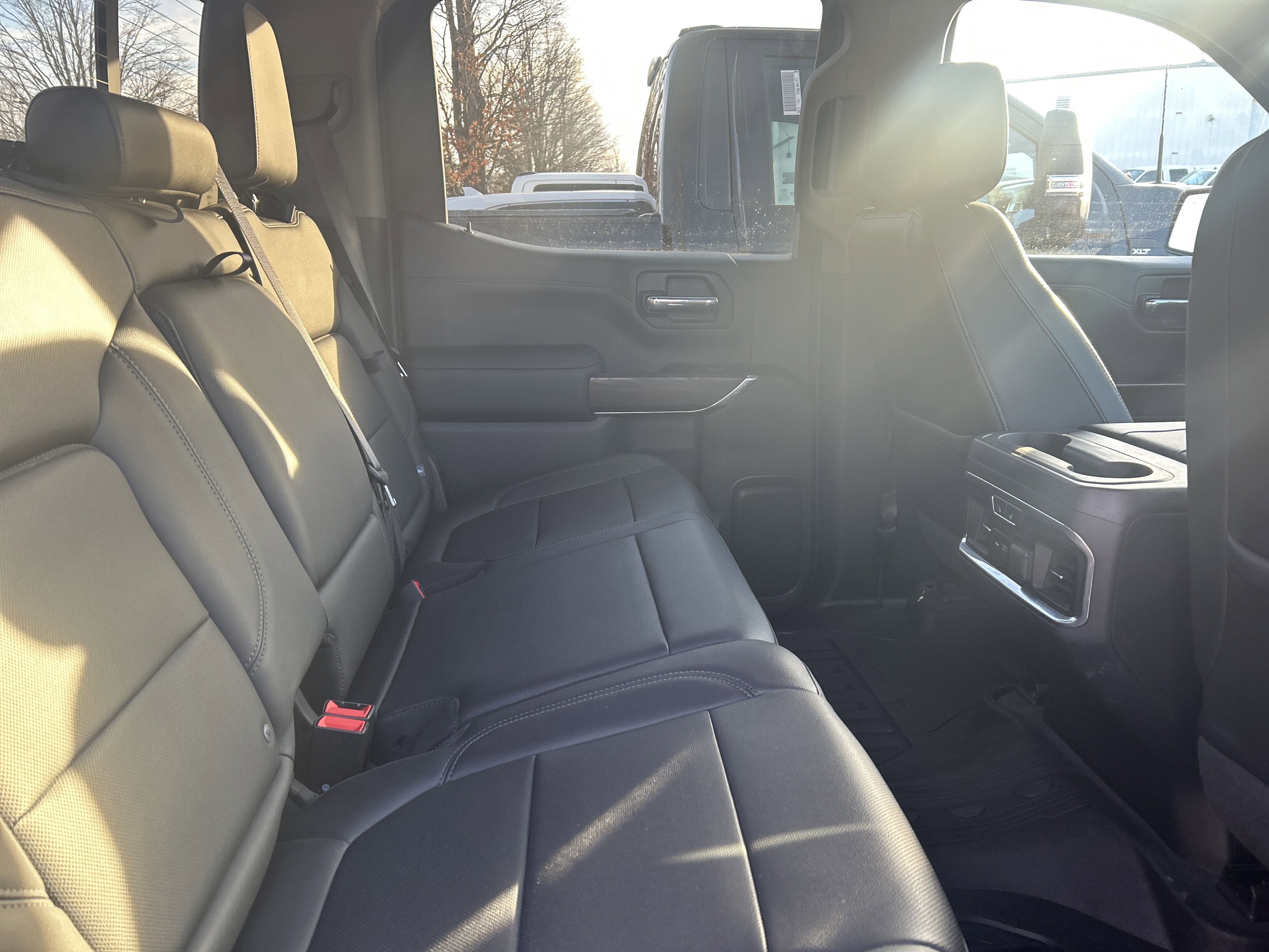 Used 2019 GMC Sierra 1500 SLT w/ SLT Premium Plus Package image 8