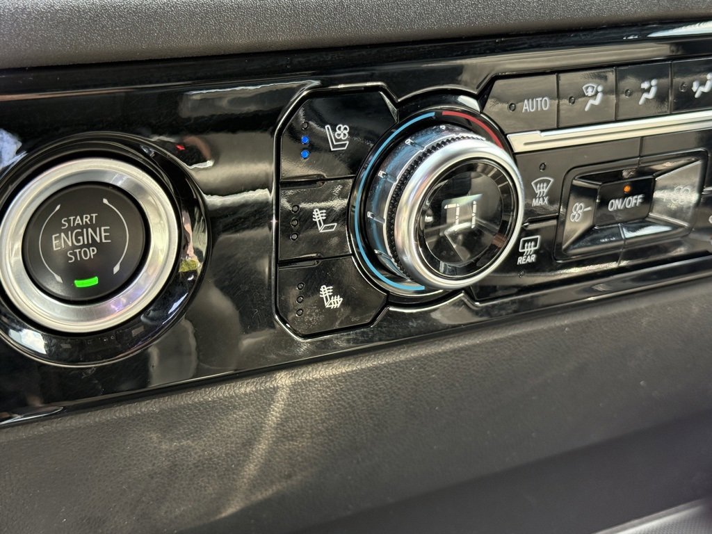 Used 2023 GMC Sierra 1500 SLT w/ SLT Convenience Package image 14