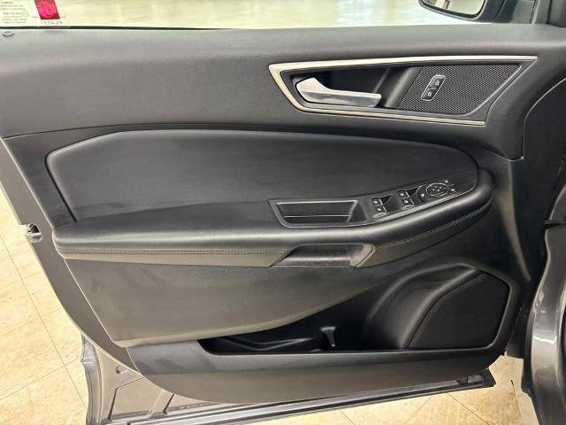Certified 2022 Ford Edge SEL w/ Convenience Package image 11