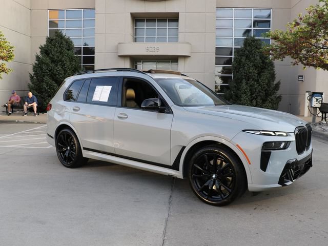 Used 2023 BMW X7 M60i w/ Executive Package AWD/4WD image 1