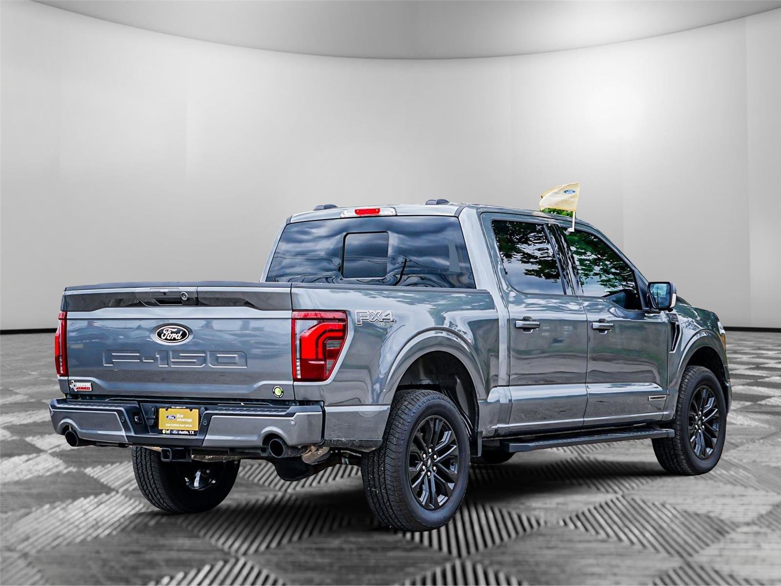 Certified 2025 Ford F150 Lariat w/ Equipment Group 501A Mid AWD/4WD image 4
