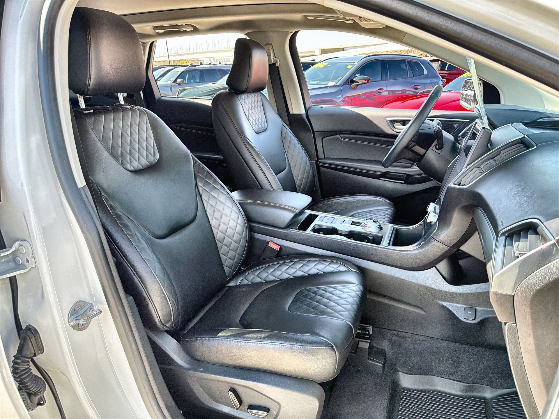 Certified 2024 Ford Edge Titanium AWD/4WD image 24