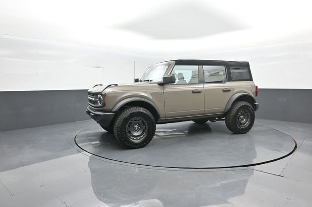 Certified 2025 Ford Bronco 4-Door w/ Sasquatch Package AWD/4WD image 4