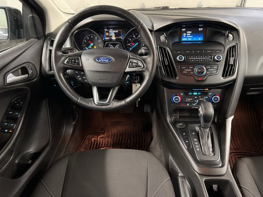 Certified 2018 Ford Focus SE w/ Cold Weather Package image 8