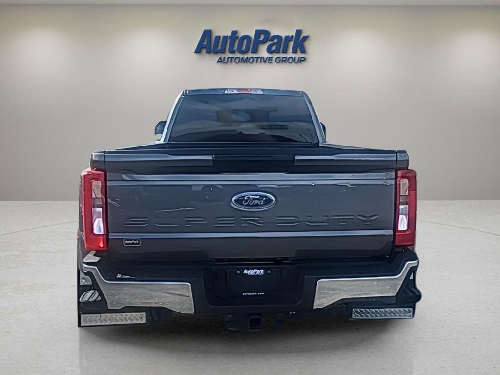 Certified 2025 Ford F350 XLT image 4