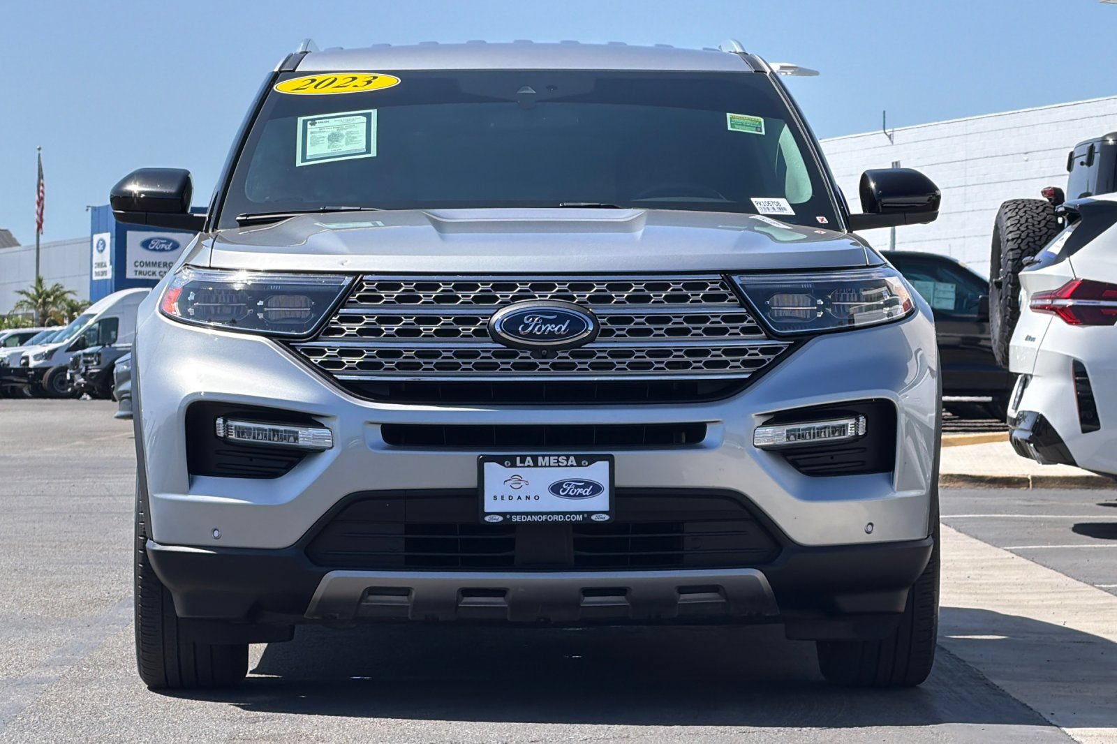 Certified 2023 Ford Explorer Limited RWD image 8