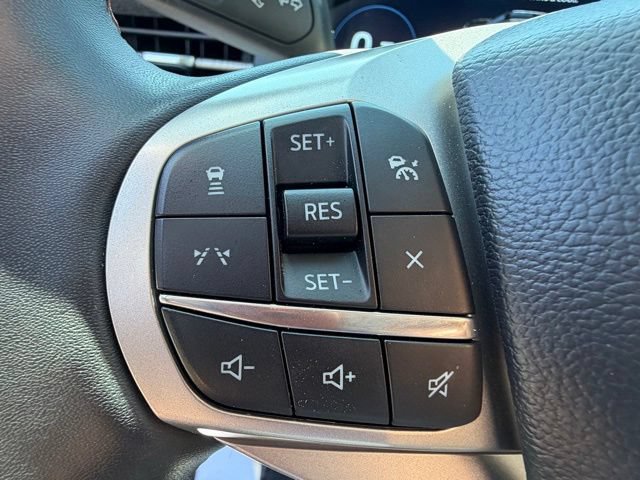 Certified 2025 Ford Explorer Active w/ Active Comfort Package AWD/4WD image 15