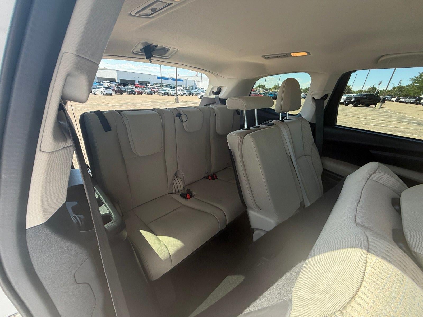 Used 2019 Subaru Ascent Premium AWD/4WD image 16
